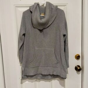 Cozy Gray Women's Sweater